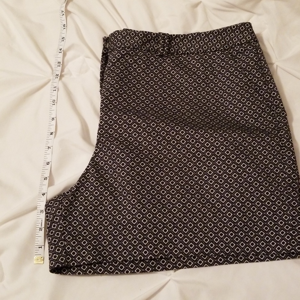 Worthington Modern Fit shorts